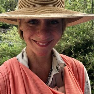 Meet your Posher, Rebecca